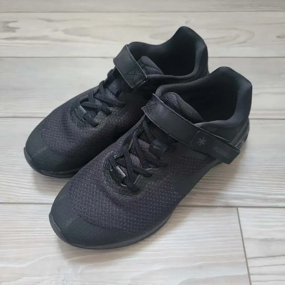 Nike Revolution 6 FlyEase Easy On/Off Kids' Running Shoes - Black 6Y